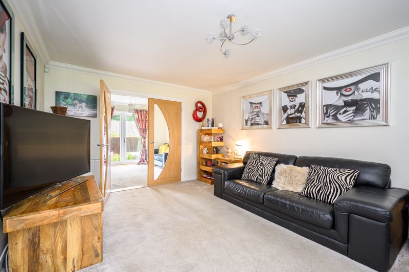 Sitting Room- click for photo gallery